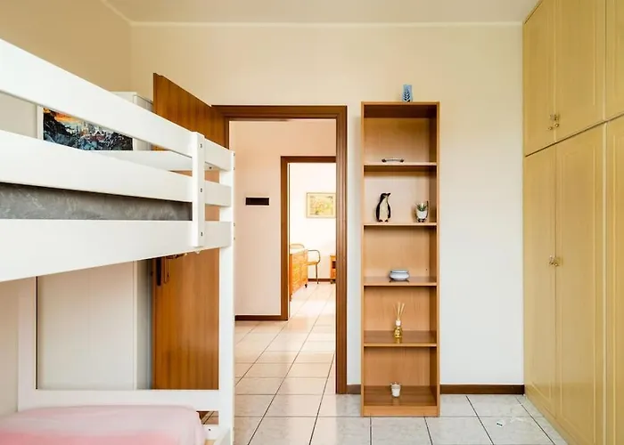 Casa De Rocco No Check In After 19 00 *