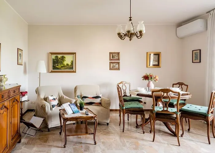 Casa De Rocco No Check In After 19 00 Brescia