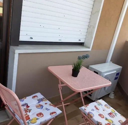 Appartement Casa De Rocco No Check In After 19 00 *