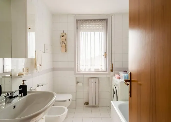 Casa De Rocco No Check In After 19 00 Brescia